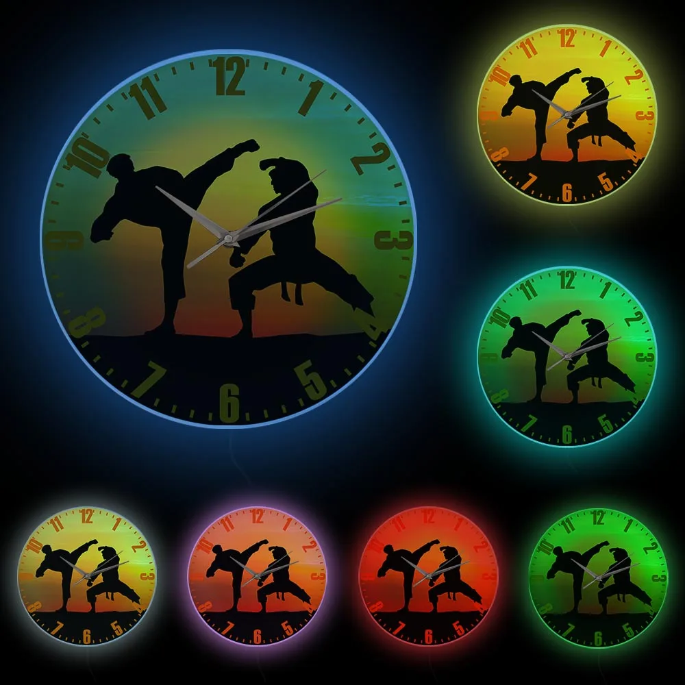 Японские боевые искусства каратэ настенные часы игроки борьба с небом