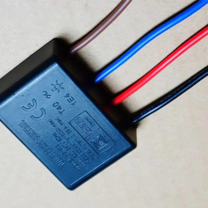 

1 шт. диммер 220 В сенсорный выключатель света настольная лампа диммер модуль управления датчик ЕС сенсорный переключатель с лампами накаливания светодиодные бра