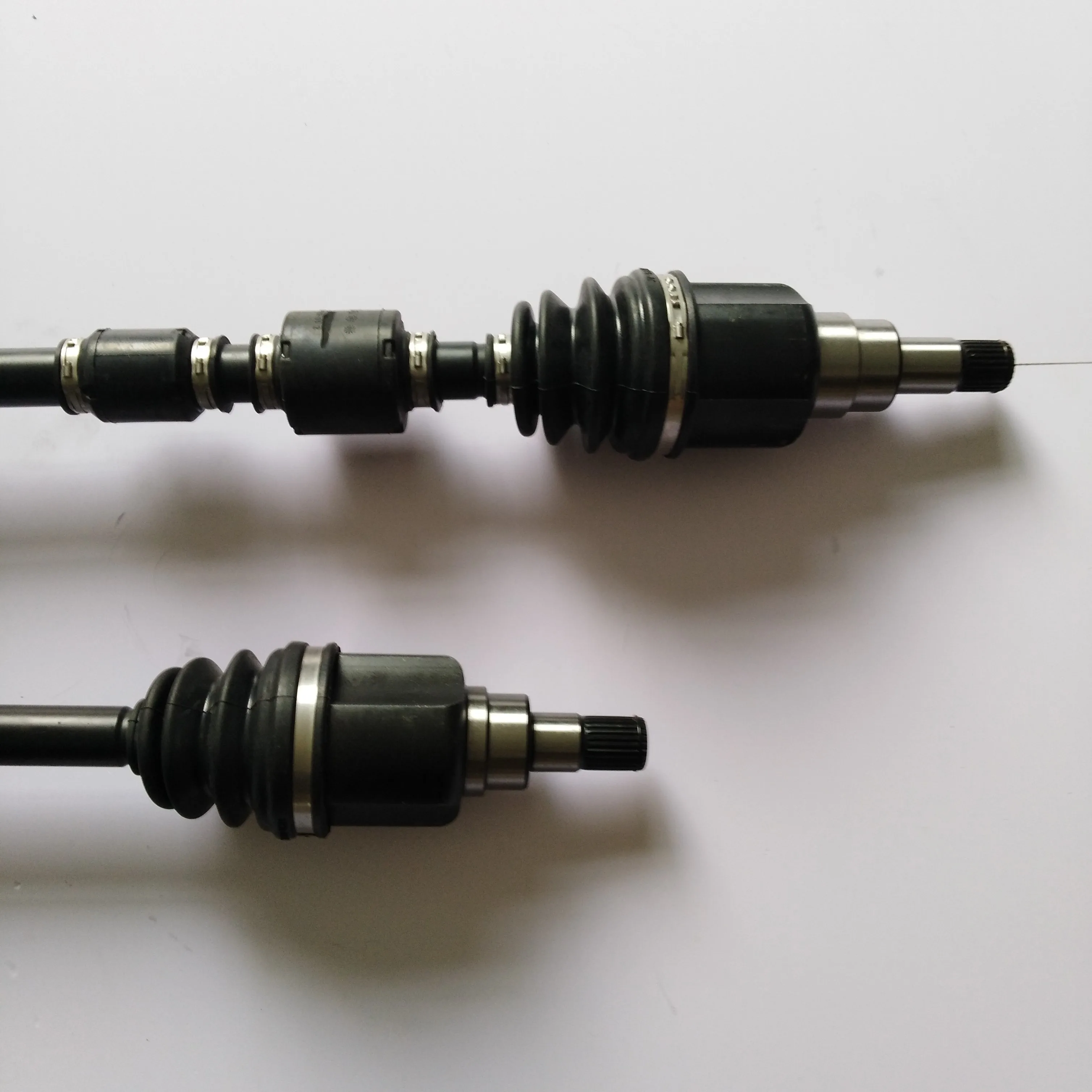 Приводной вал для DFM DFSK Glory 580 1.8L OEM: 2203100 -SA05 2203200