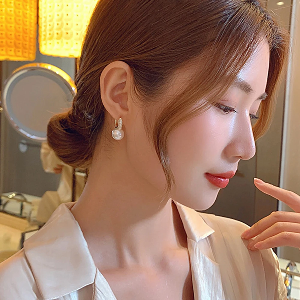 Изысканные серьги с искусственными жемчужинами элегантность яркость роскошные