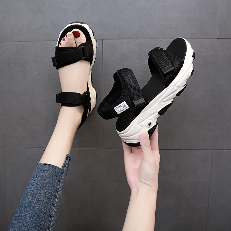 

2022 New Sports Sandals Women Summer Korean Fashion Thick Bottom Students Wild Women's Shoes Beach Shoes Women Sandals