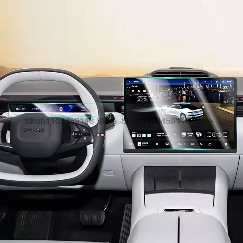 Защитная пленка из закаленного стекла для автомобиля Lynk &amp Co Z10 2024