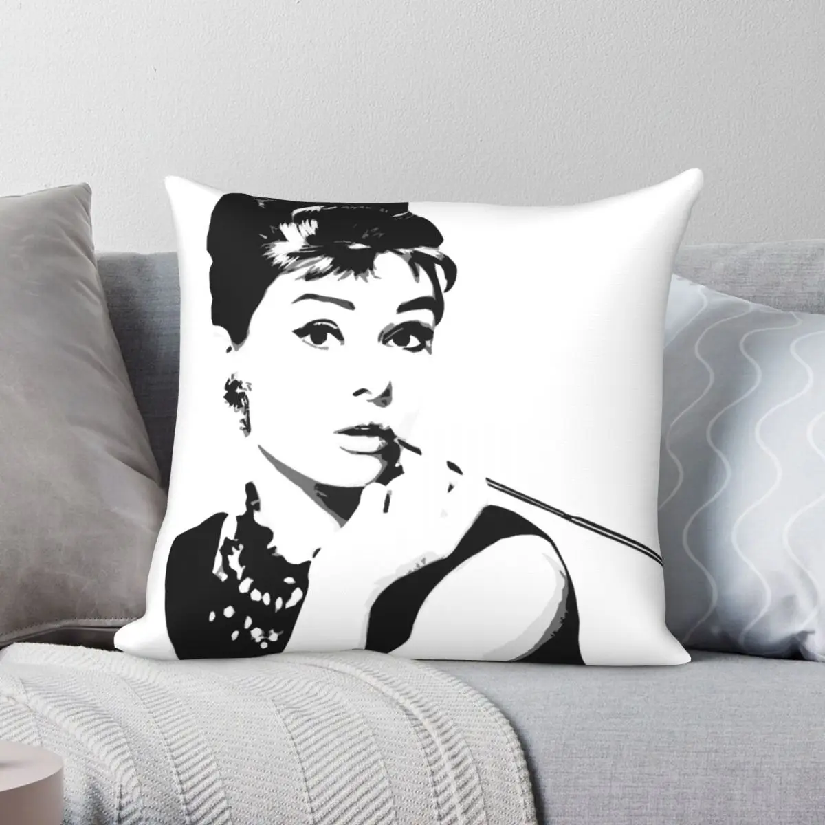

Audrey Hepburn Portrait Art Pillowcase Polyester Linen Velvet Pattern Zip Decor Pillow Case Car Cushion Cover