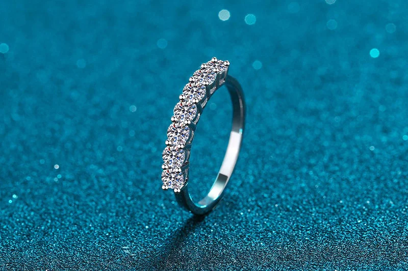 

0.9ctw 3.0mm 0.1ctDE Color Round Excellent Cut Moissanite Engagement Band Real 18k White Gold Plated for Women Best Gift