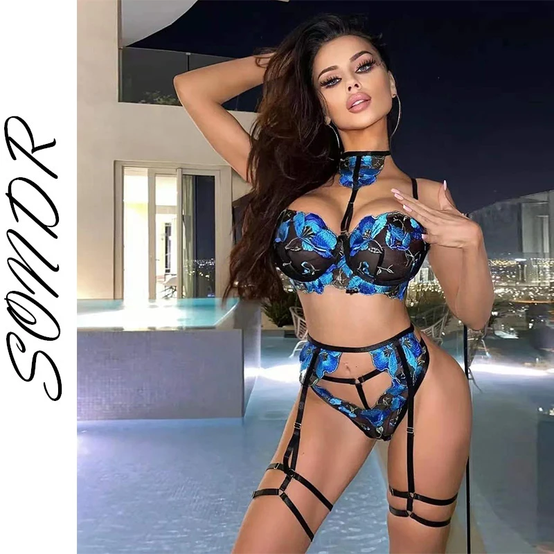 

SONDR-Sexy ladies underwear with steel ring blue flower embroidery stitching with foot ring