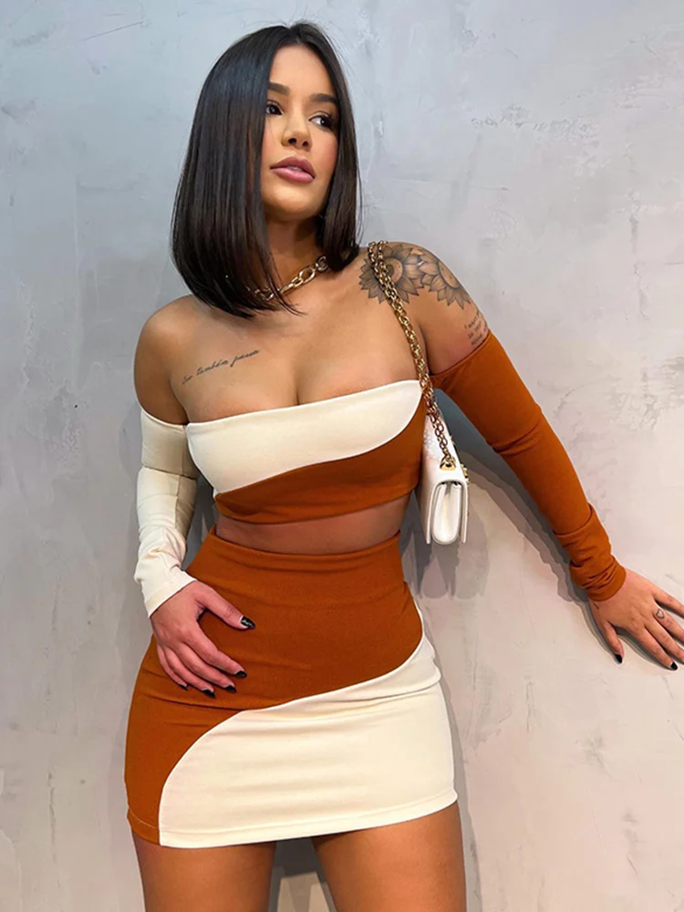

Summer Sexy Print 2 Piece Set Women Raglan Sleeve Backless Tops + Mini Skirts Skinny Matching Sets Women 2022 Casual Suit Ladies