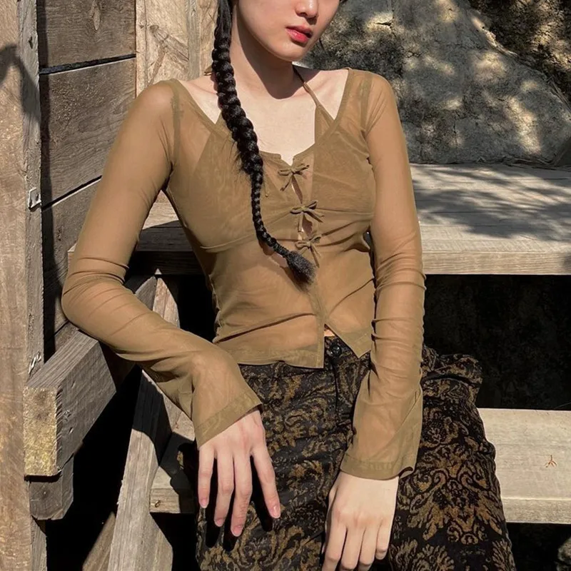 

Y2K Lace Up Crop Top Brown Full Sleeve V Collar T Shirt Ruched Pin Vintage Korean Tee Casual Streetwear Harajuku