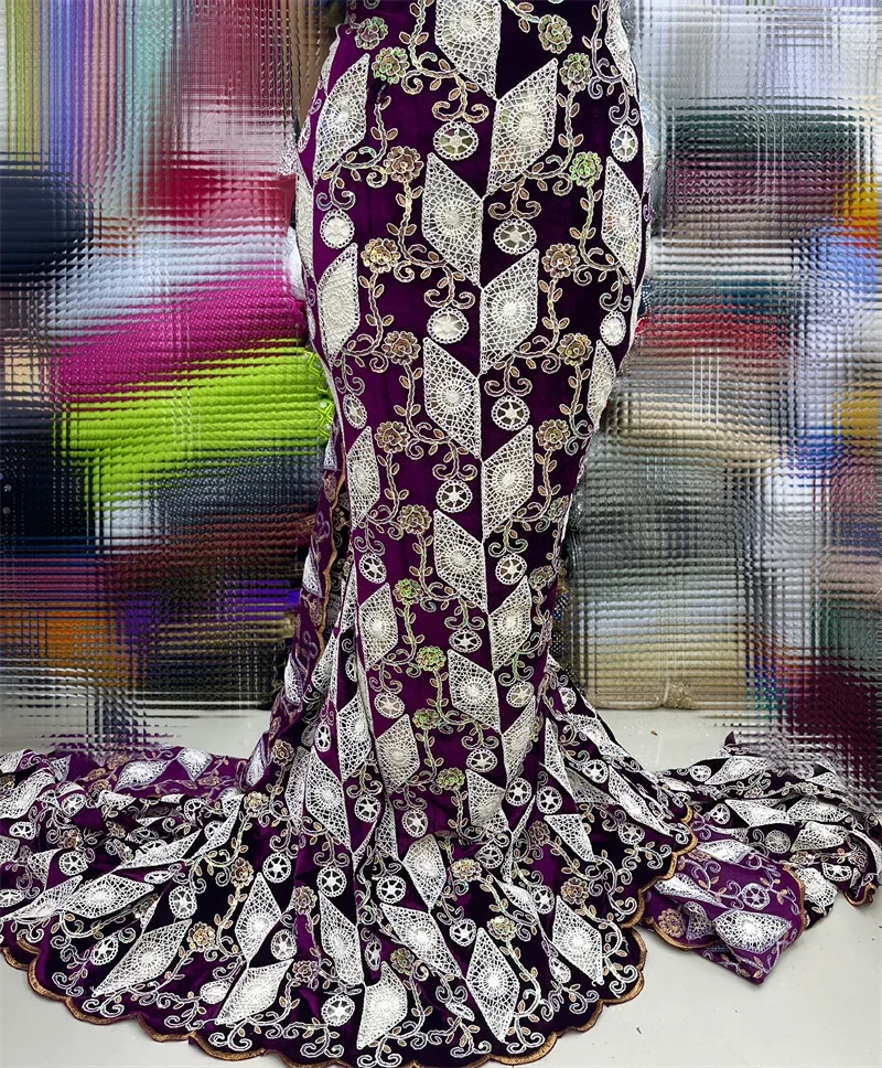 Искусственная ткань изящная мягкая бархатная кружевная с вышивкой для женского