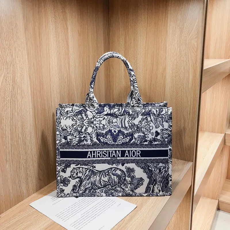 2023 New Vintage Famous Designer Embroidery D Shoulder Bags High Quality Large Capacity Casual Totes Women Purse And Handbags