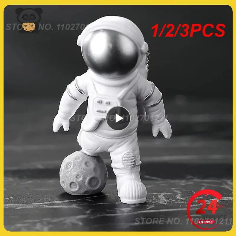 

1/2/3PCS Resin Astronaut Figure Statue Figurine Spaceman Sculpture Educational Toy Desktop Home Decoration Astronaut Model For