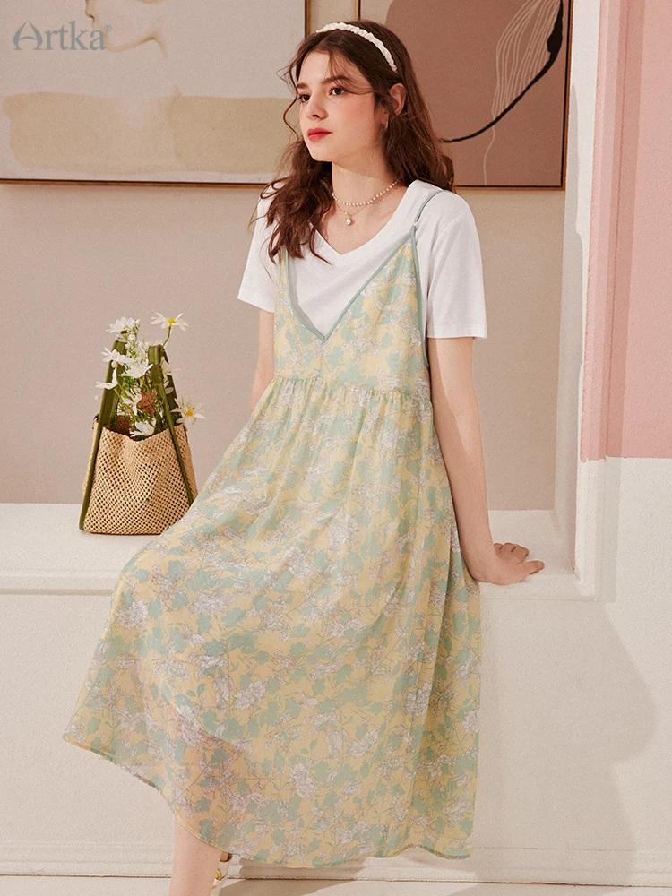 

Женское шифоновое платье на бретельках ARTKA, белое элегантное платье средней длины с цветочным принтом, V-образным вырезом и высокой талией, ...