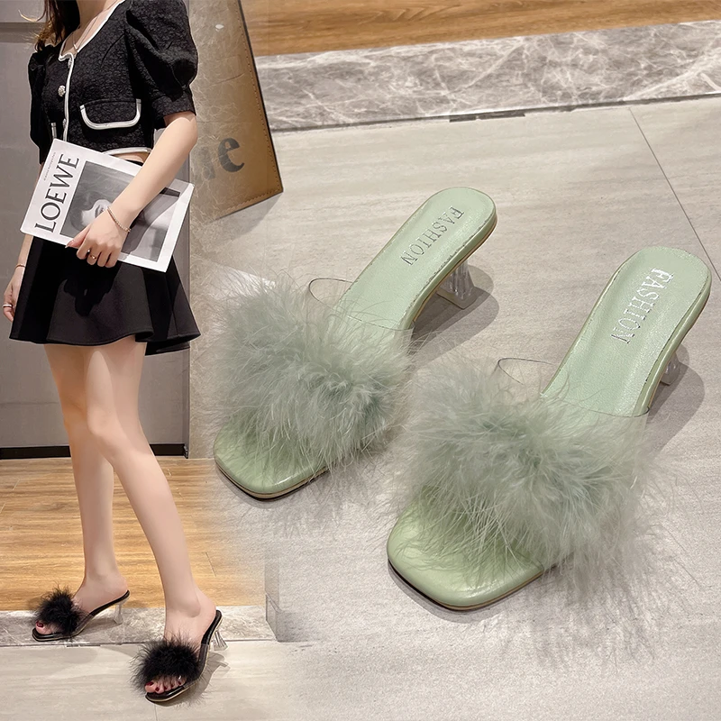 

DOGHC High-Heeled Shoes Lady Womens Slippers Outdoor Flock On A Wedge Fur Flip Flops Luxury Slides Soft 2022 Plush Designer