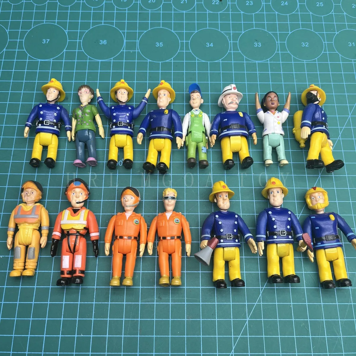 2 шт./4 шт. Детская ПВХ-игрушка пожарный сам