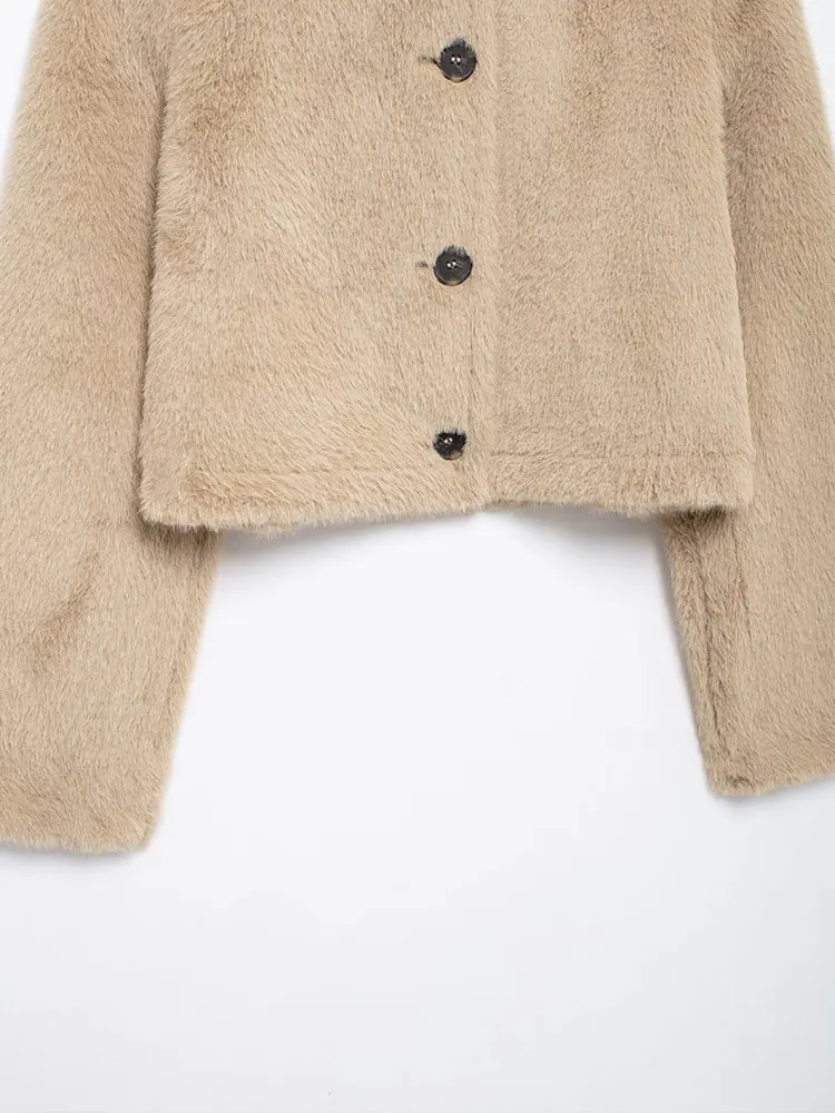 Куртка женская зимняя короткая с искусственным мехом и длинным рукавом