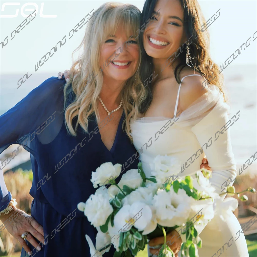 Рисунок 3 - Женское свадебное платье с длинным рукавом