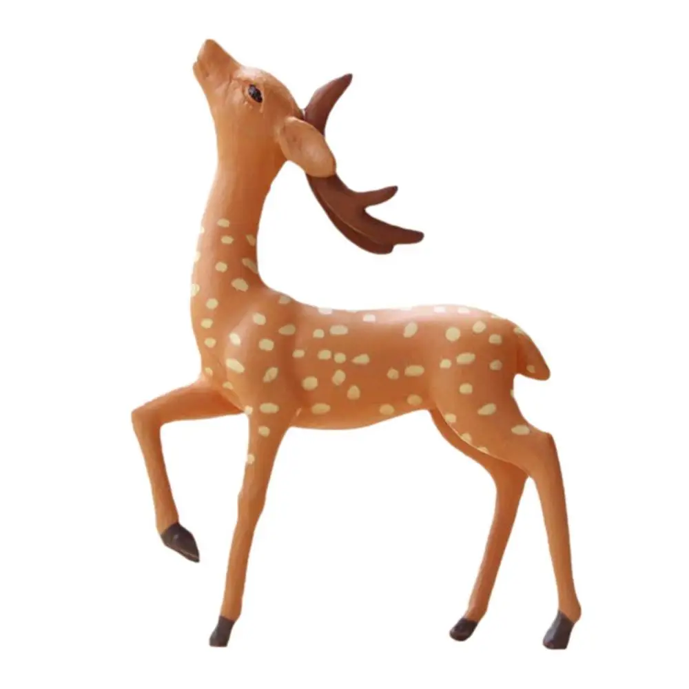 

Миниатюрная пластиковая фигурка оленя