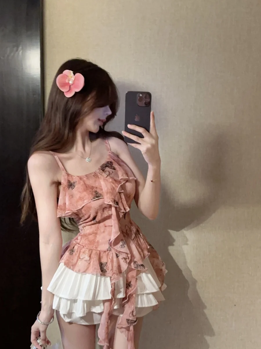 Женская шифоновая рубашка на бретельках приталенная с цветочным принтом в стиле