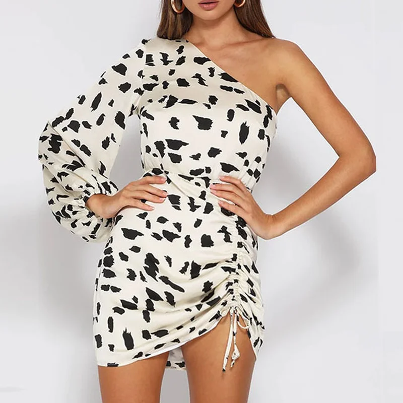 

Casual One-shoulder Printed Dress Feminine Elegant Backless Bandage Dress Female Streetwear Bohemian Mini Dress Vestidos 2021