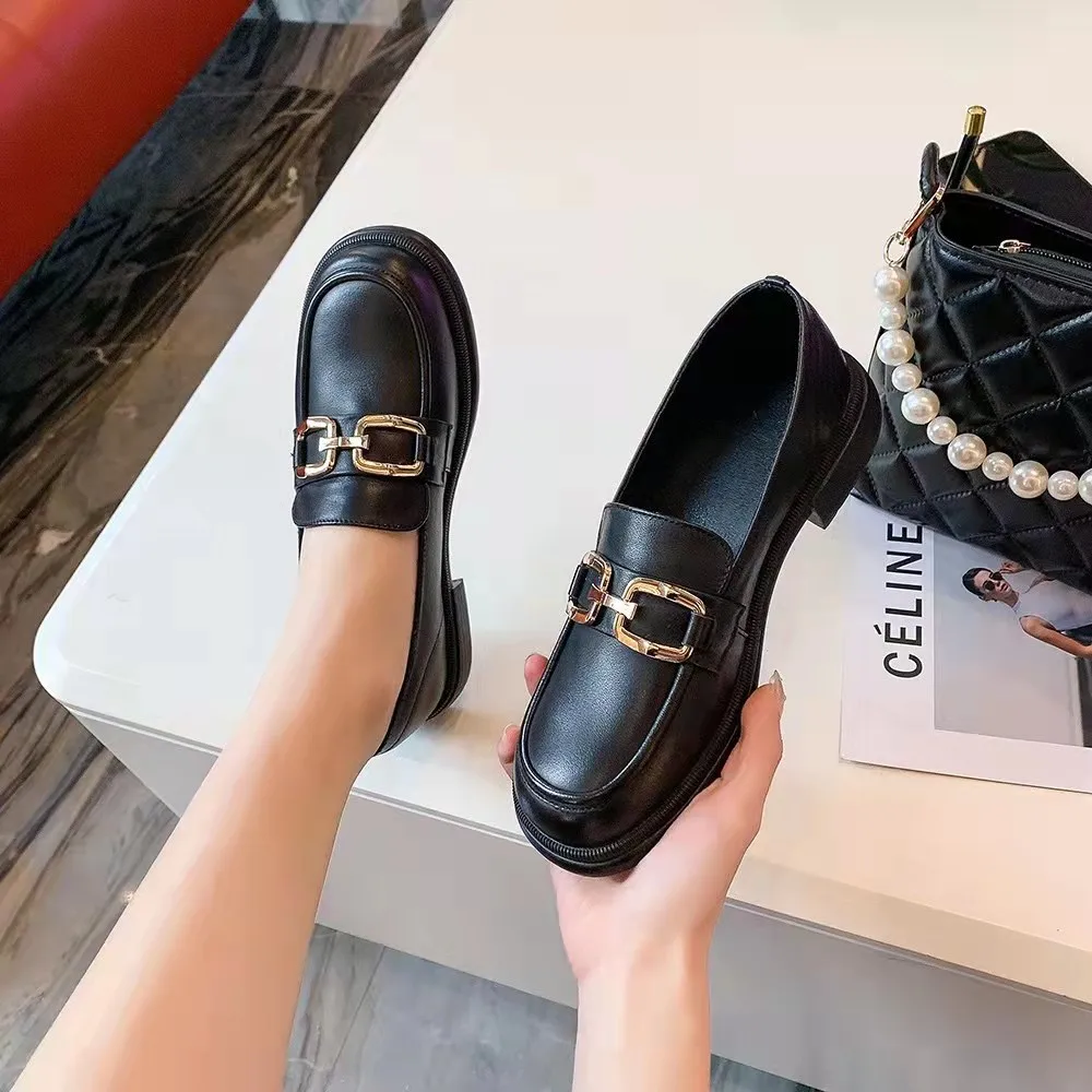 

Women Leather Shoes Casual Genuine Solid Color Round Set of Feet Non-slip Breathable Loafers