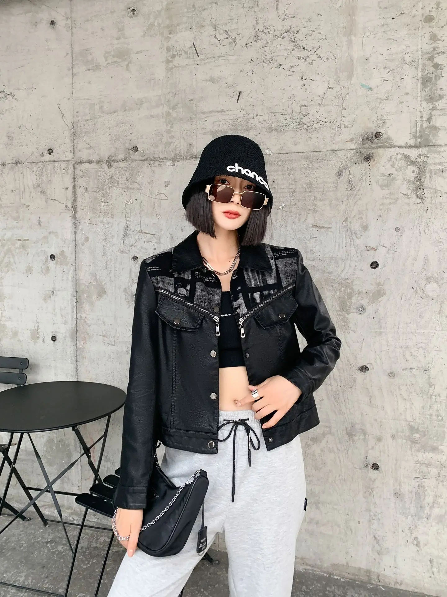 Slim Korean Short Leather Coat Women 2022 Autumn Denim Splicing Lapel Wash Leather Clothing Women Wholesale Cool Girl Gothic