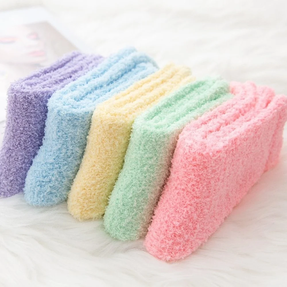 5 Pairs Autumn and Winter Fashion Thick Women's Coral Fleece Socks Candy Color Half Velvet Home Warm Sleep Socks for Ladies