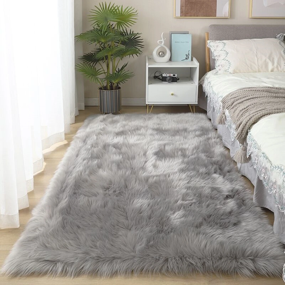 

Silky Fluffy Carpet Modern Home Decor Long Plush Shaggy Rug Children's Play Mats Sofa Living Bedroom Bedside Mat Balcony Carpets