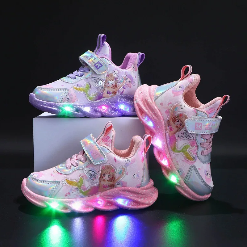 

Fashion Cute Lovely Children Casual Shoes Glowing LED Lighted Girls Sneakers Hot Sales Breathable Kids Tenis Toddlers