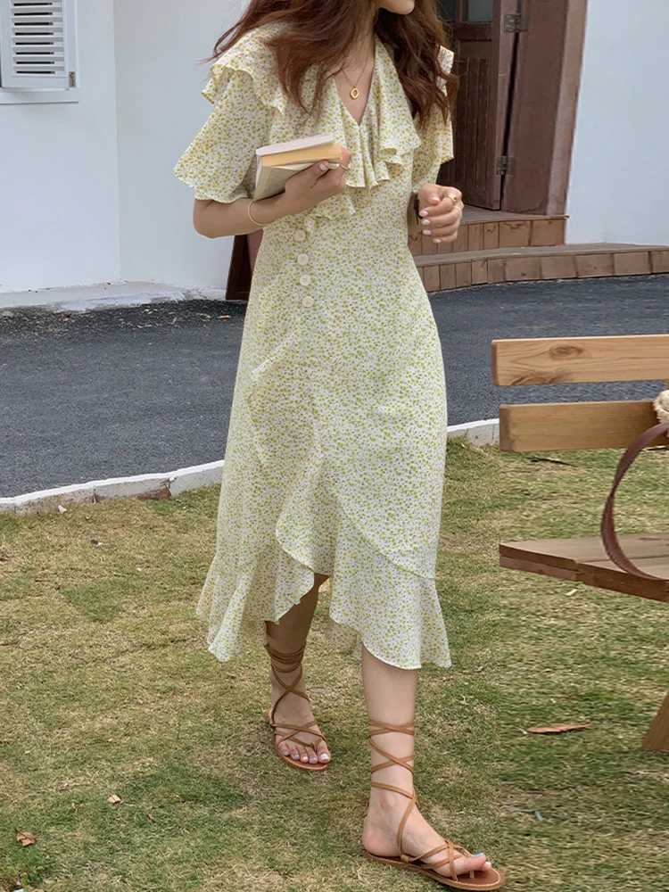 

Floral Chiffon Dress 2022 Summer New Ruffle Collar Single Breasted Lace Up Waist French Dress Button Decoration Dress For Women