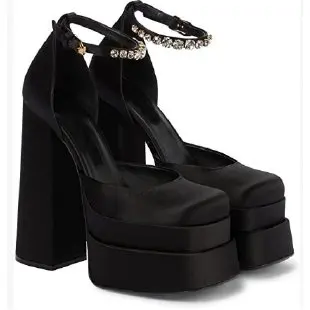 2022 Summer Thick Heel with Water Platform Baotou Hollow Sandals Female Word with Diamond Large Size Silk Foreign Trade Heels