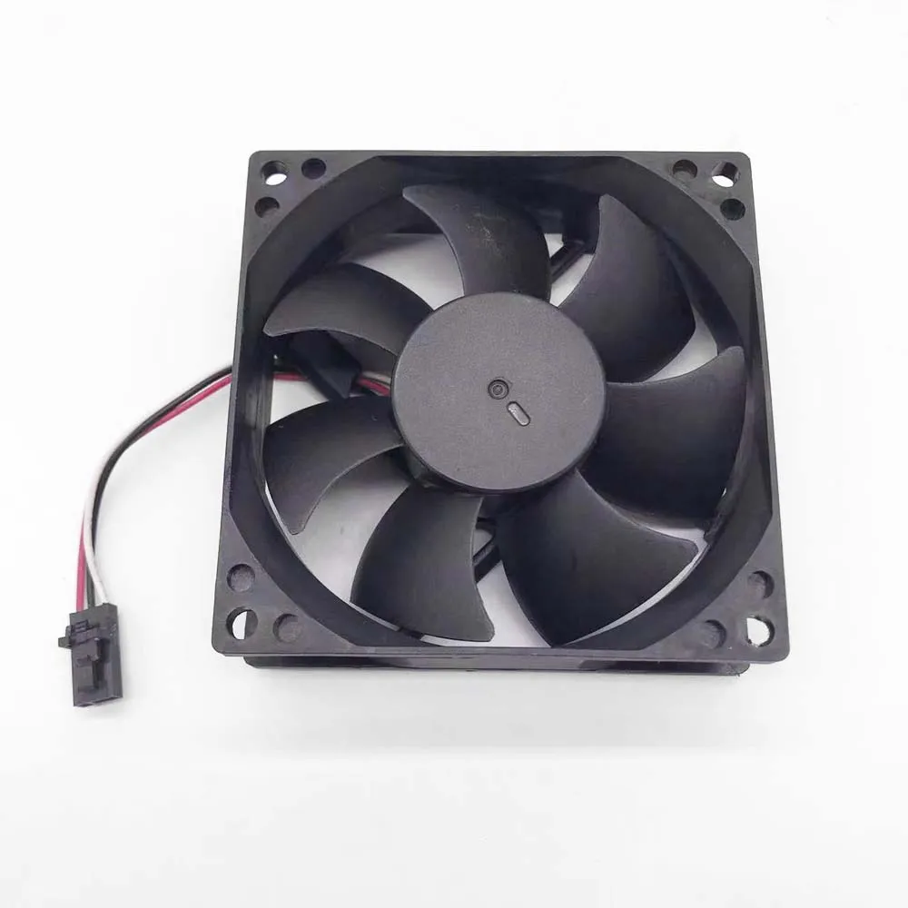 

Мощный охлаждающий вентилятор подходит для HP T1100, Z2100, Φ, Z3100Ps, Gp, Z3100, Gp, Z3200, Φ, Z3100, Z5200