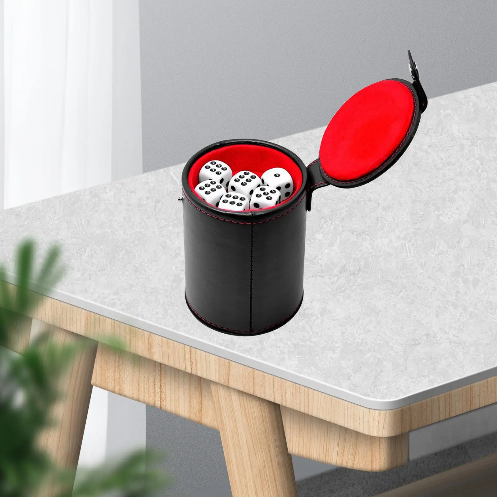 PU Leather Dice Cup with 5 Hand Shaking Supplies for Halloween |