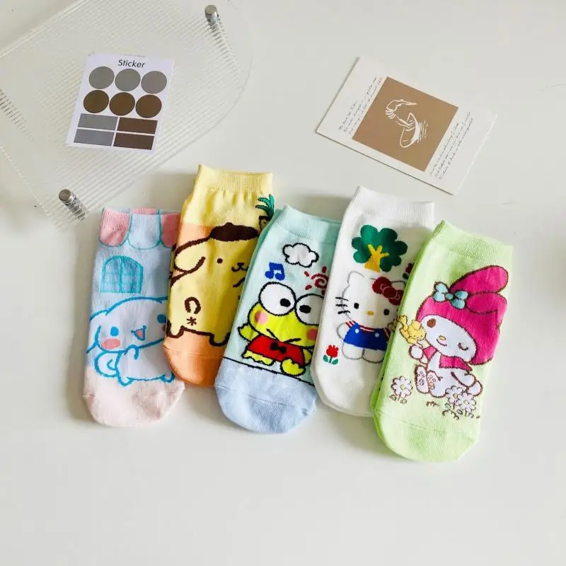 

Kawaii Socks Sanrio Kuromi Hello Kittys Accessories Cute Beauty Anime Soft Cotton Socks All Seasons Toys for Girls Gift