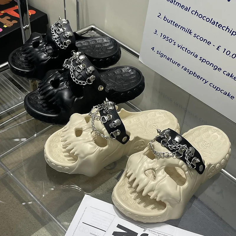 2023 Summer Slippers Women Men Skull Head DIY Shoes Platform Sole Couples Indoor and Outdoor Personalized Slides Street Sandals