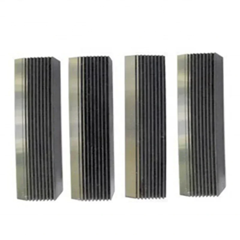 Фото HSS Tangential Dies Т-4,5х28мм до Т-6х35мм |   Стакани для заправки метрических труб №3