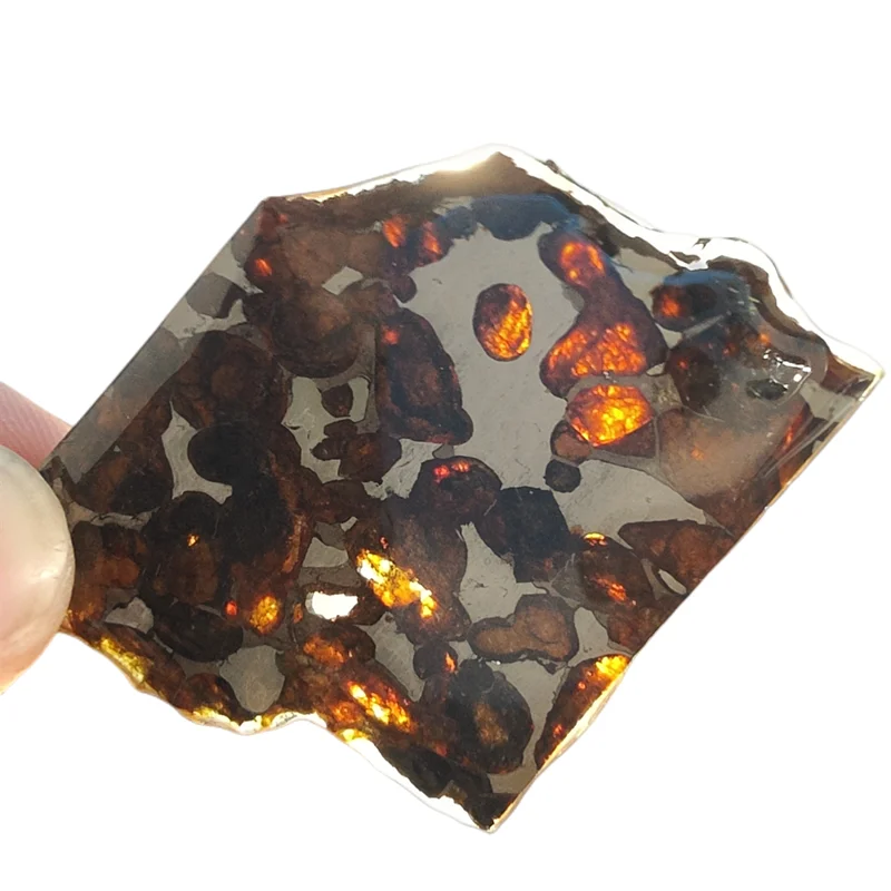 

Sericho Kenya Olive Meteorite Slices High-quality Olive Meteorite Specimen Natural Meteorite Material Specimen Crafts
