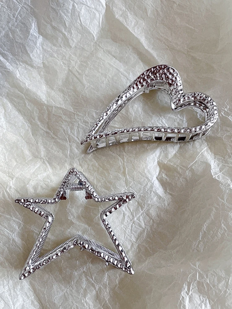 

Новинка Y2K металлическая искусственная звезда заколка для волос Серебряное сердце в форме акулы аксессуары для девочек головные уборы заколки 1 шт. подарок