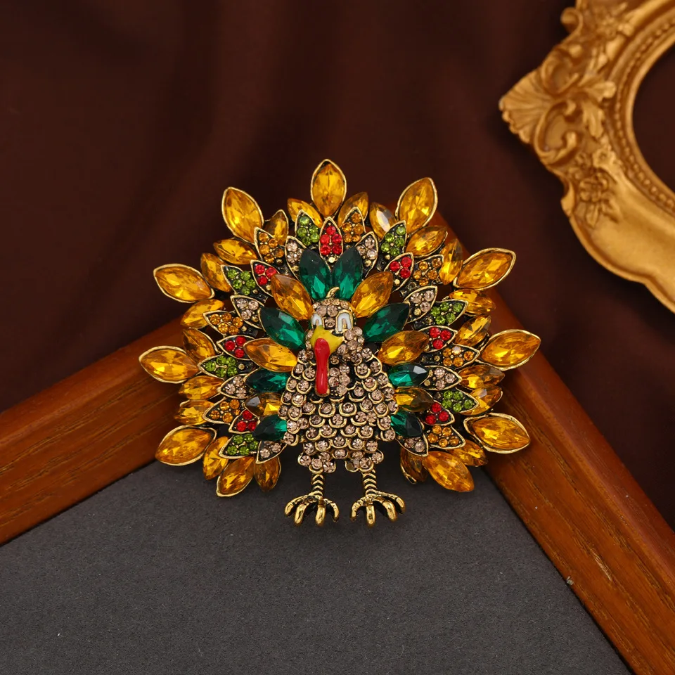 

Retro Creative Turkey Brooches For Women Unisex Thanksgiving Rhinestone Funny Animal Brooch Pin Clothes Coat Accessories Jewelry
