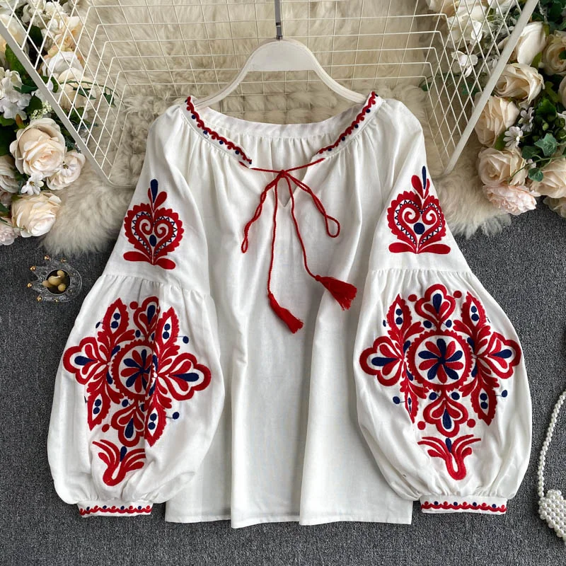 

Women's Retro Blouse National Style Embroidered Lace-Up Tassel V-Neck Lantern Sleeve Tops Loose All-Match Female Blusa GK536