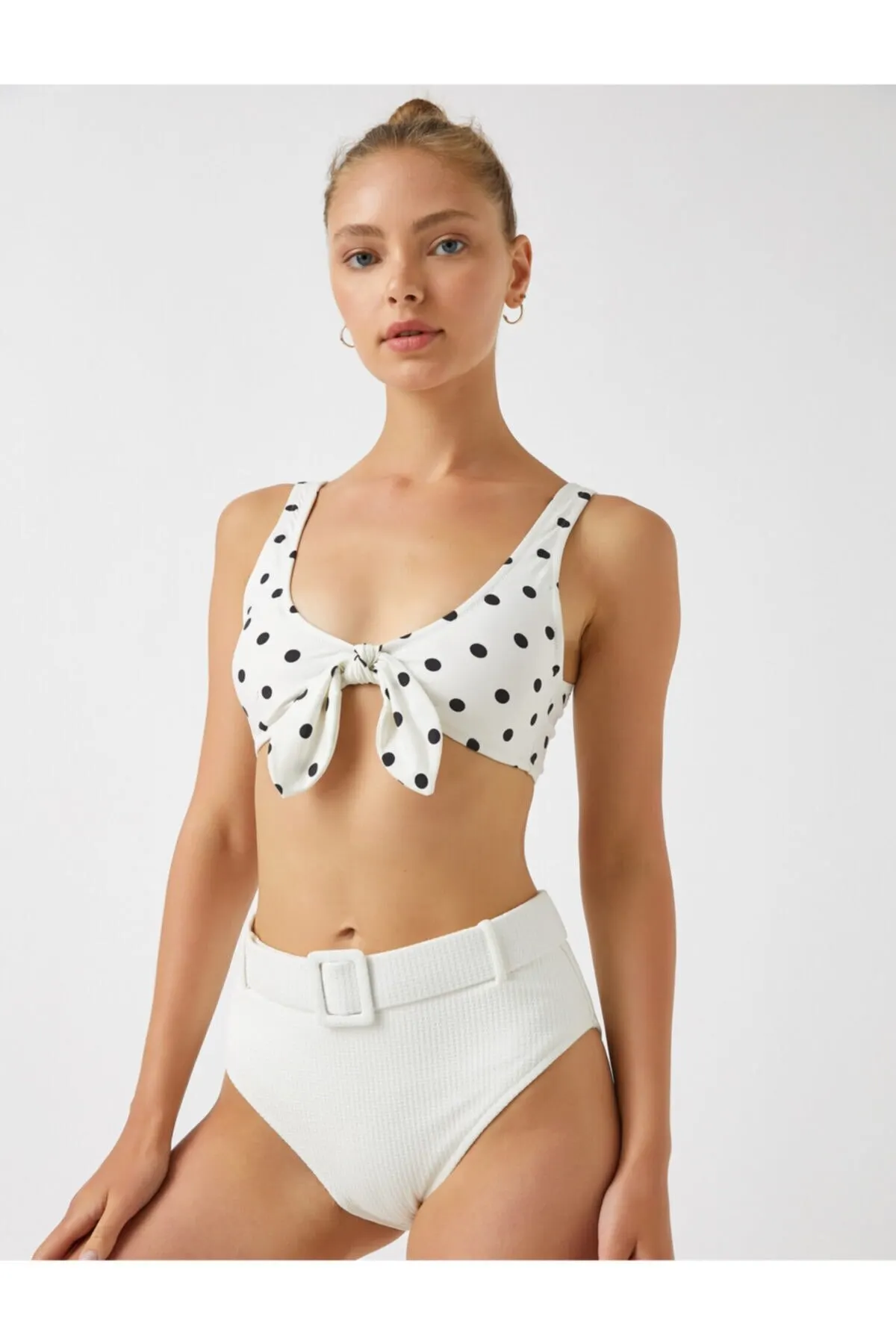 

Женское бикини, купальники со скучающими мячиками, женский купальник, сексуальное бикини, новинка 2022, комплект бикини с пуш-ап, костюм, женск...