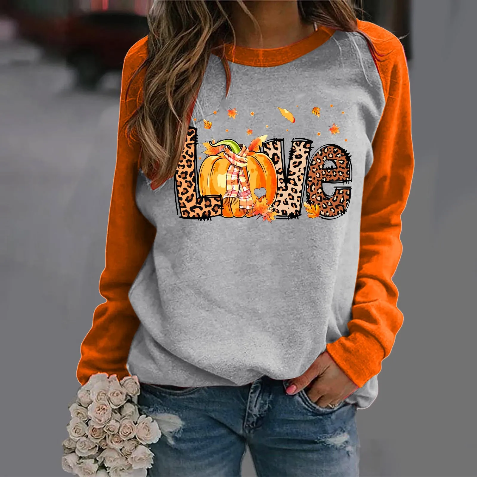 

Women Casual Round Neck Halloween Print Raglan Sleeve Long Sleeve Sweatshirt Top Fleece Hoodies for Women
