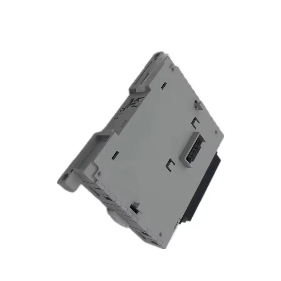 Оригинальный новый температурный модуль Mitsu bishi PLC FX5 FX5-4AD-TC-ADP