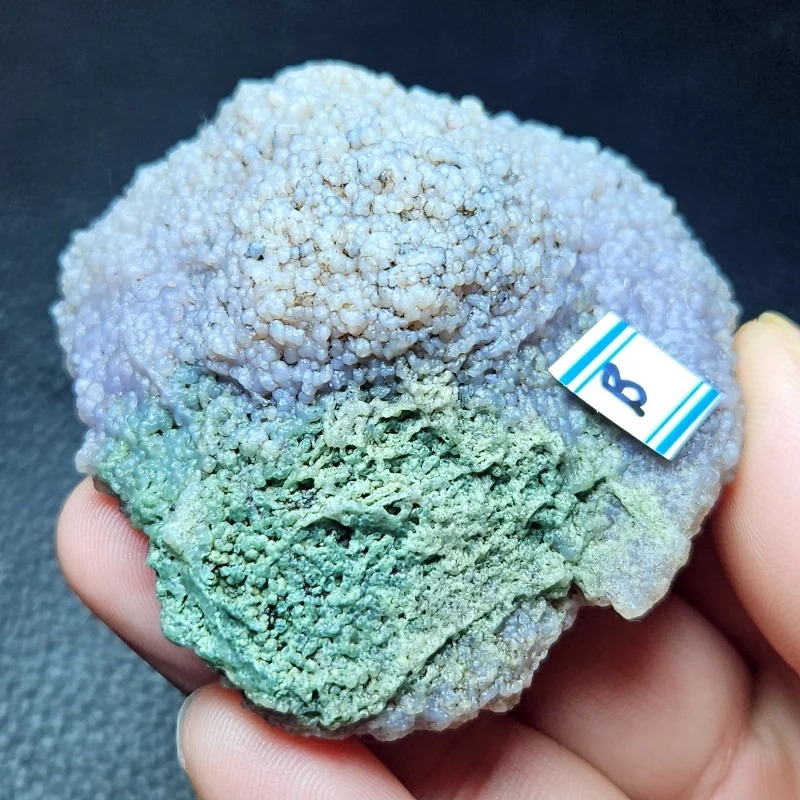 

Образец минерала из виноградного камня Pinhan