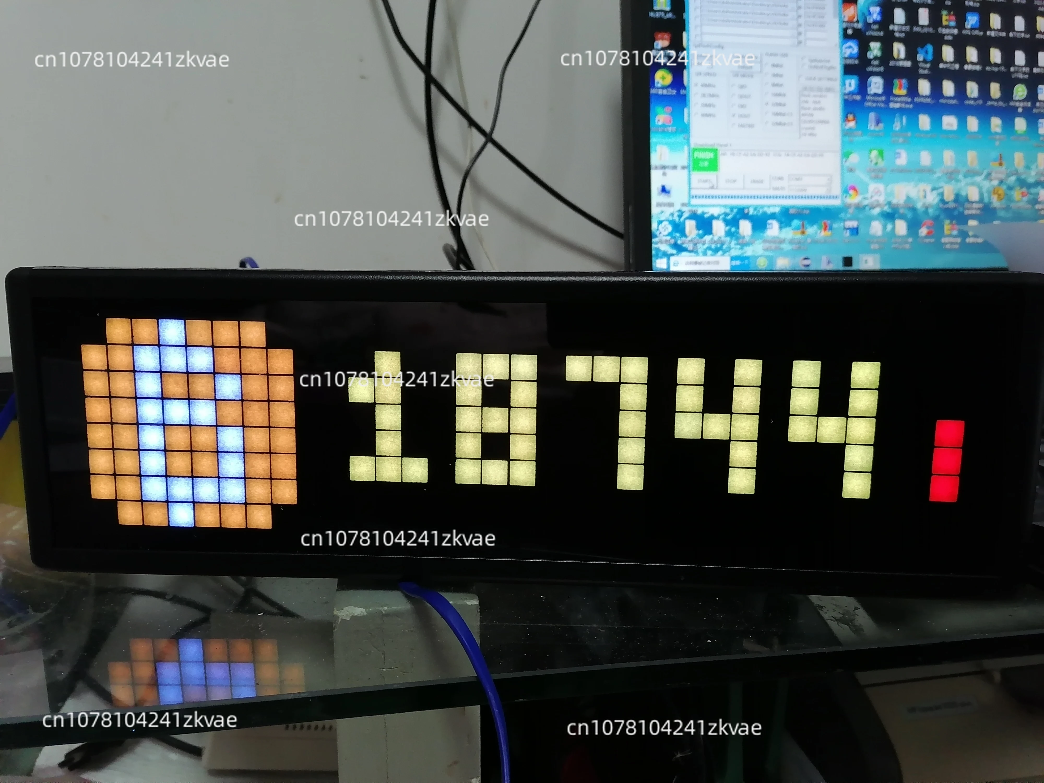 Цифровой дисплей на валютном рынке криптовалюты в режиме реального времени