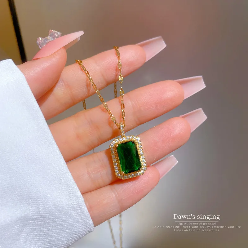 Роскошное ожерелье из титановой стали с микроинкрустацией циркона квадратный