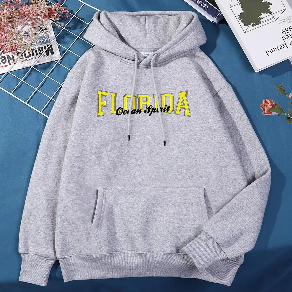 

Florida Ocean Spirit Letter Hoodie Men Creativity Comfortable Clothing Fleece Harajuku Hoodies Designer Vintage Shoulder Drop