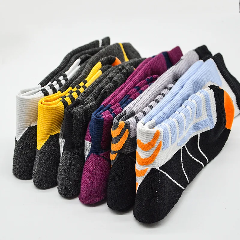Wool Ski Socks Outdoor Sports Ski Socks Long Knee High Hiking Warm Breathable Quick-drying Socks for Skiing Outdoor Cycling