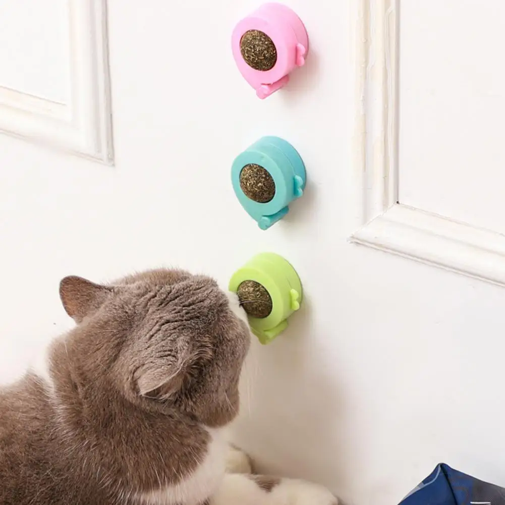 

Catnip Wall Ball Licking Ball Spherical Teeth Cleaning Cat Catnip Toy Rotatable Kitten Licking Ball Pet Supplies Wall Treats