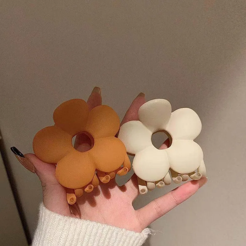 

Korean Ins Trend Retro Girl Flower Hairpin Matte Matte Feel Grab Clip Back Head Plate Hairpin Hair Accessories Headdress
