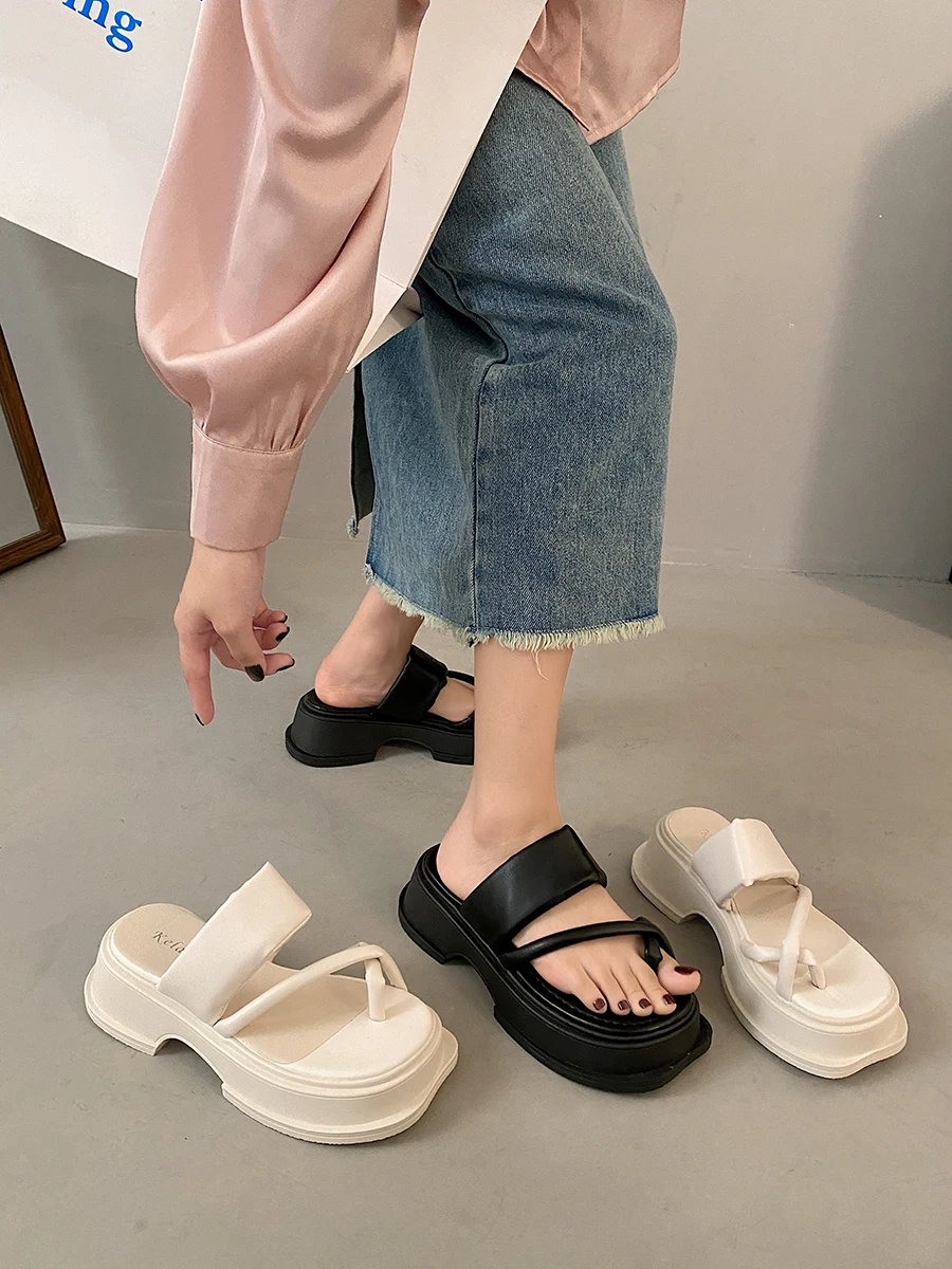 

Летние Нескользящие женские сандалии, новинка 2023, уличные сандалии на толстом каблуке, шлепанцы для студенток, пляжная обувь