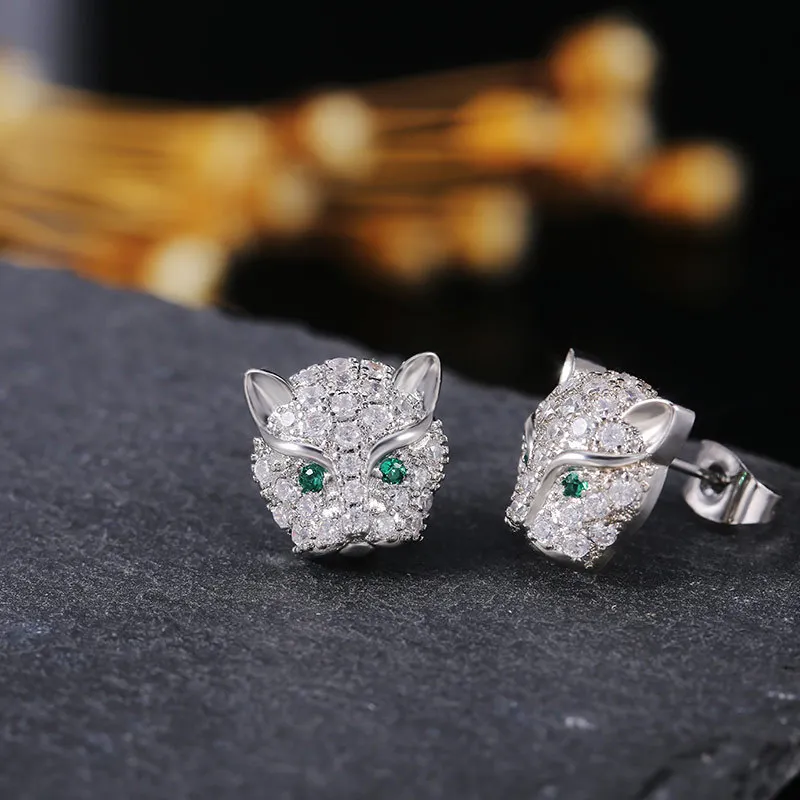 

Elegant Panther Head Stud Earrings Delicate Animal Design Green CZ Stone Eye Personality Jewelry Banquet Wedding Girlfriend Gift